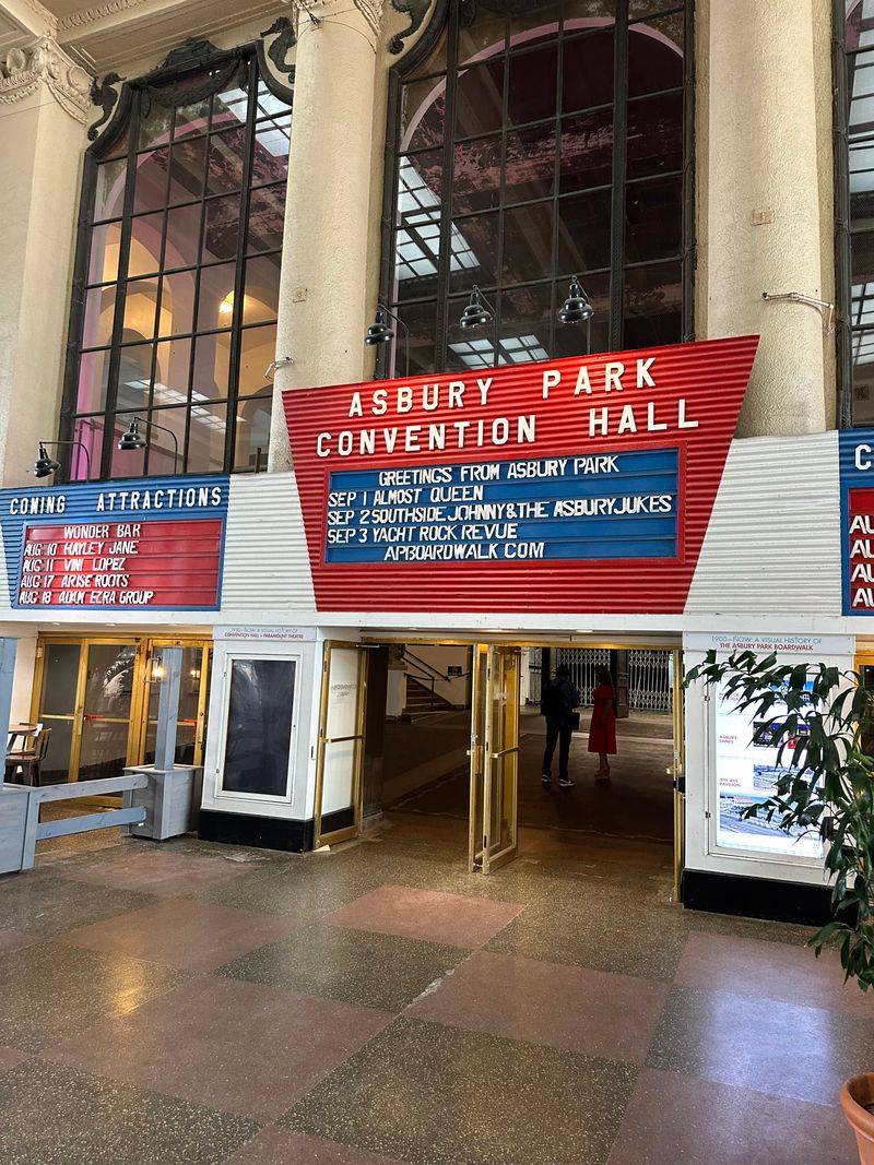 Asbury Park's Convention Hall Shelters a Thriving Arts Scene