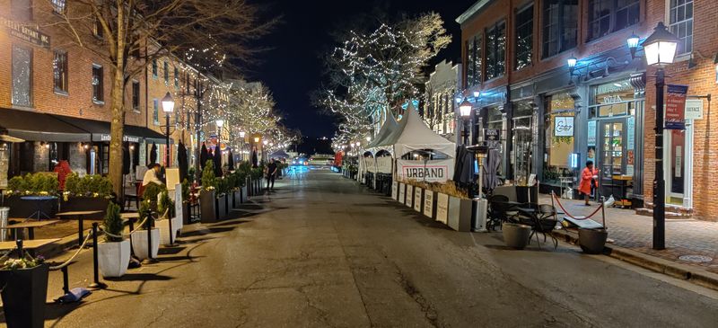 King Street Shopping District