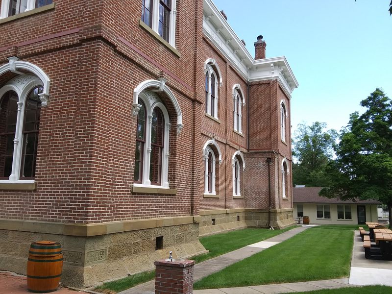 Brick Buildings That Have Never Been Replaced