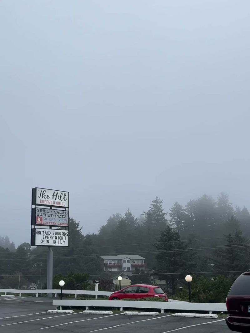 The Hill Buffet & Grill, Newport