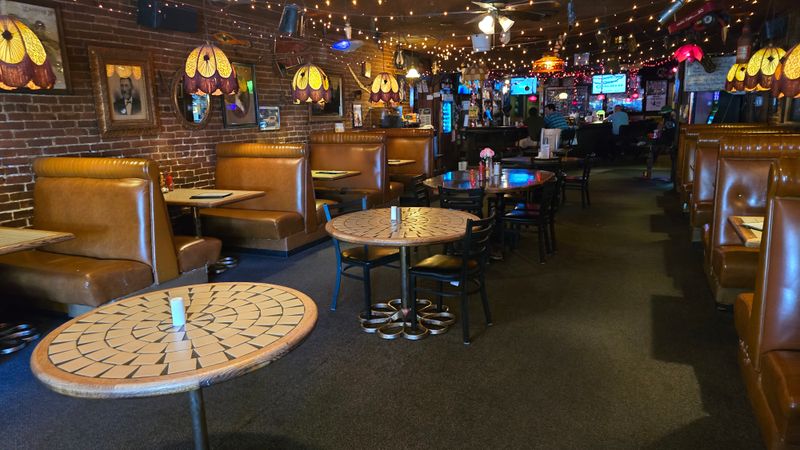 Operating Hours That Accommodate Night Owls