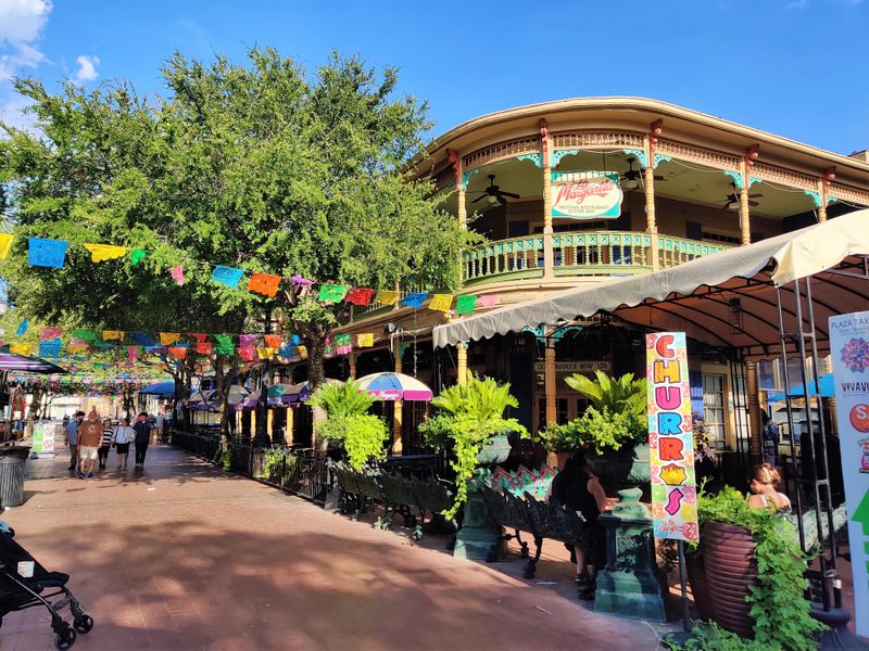 Location in Historic Market Square