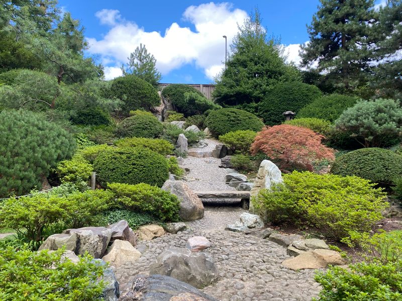 Discover the Cleveland Botanical Garden