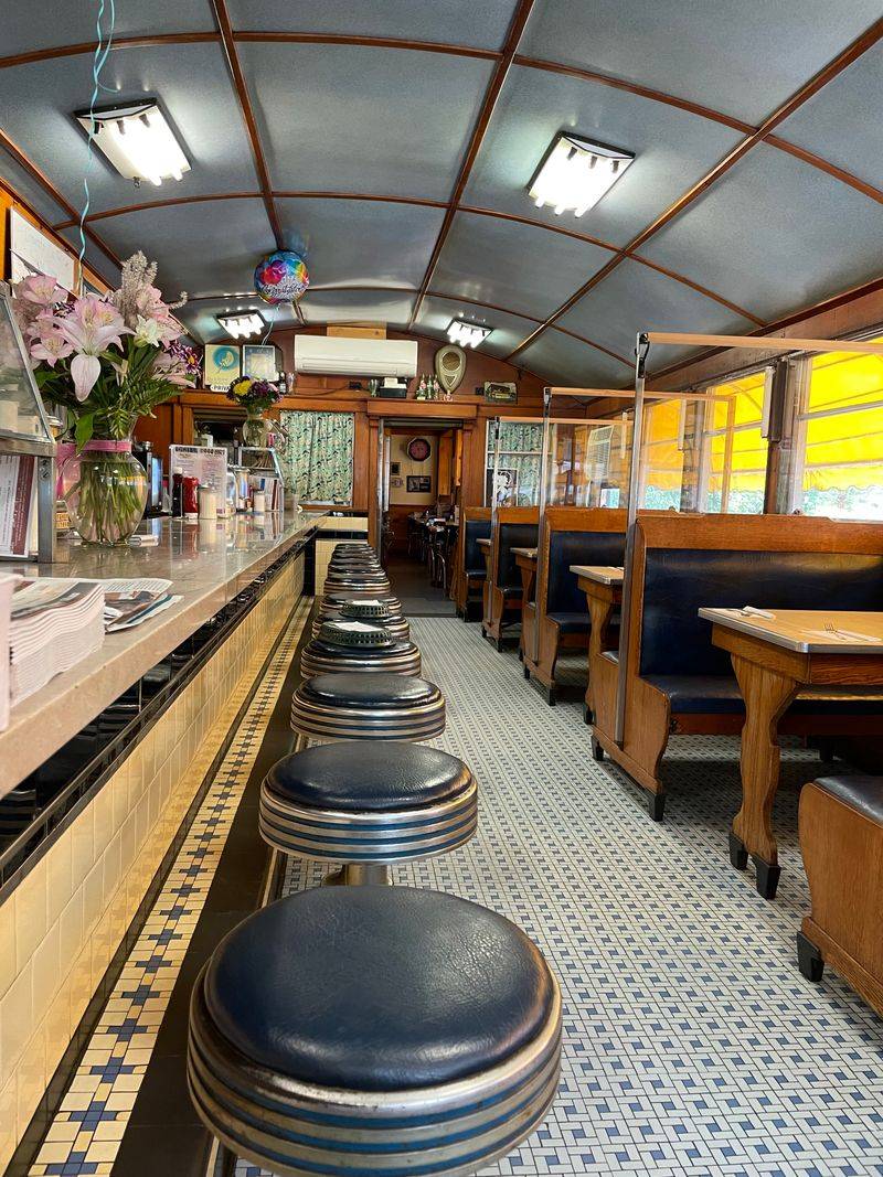 Authentic 1950s Atmosphere That Takes You Back in Time