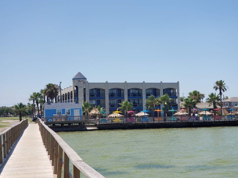 Restaurants Upgraded From Shacks to Showplaces