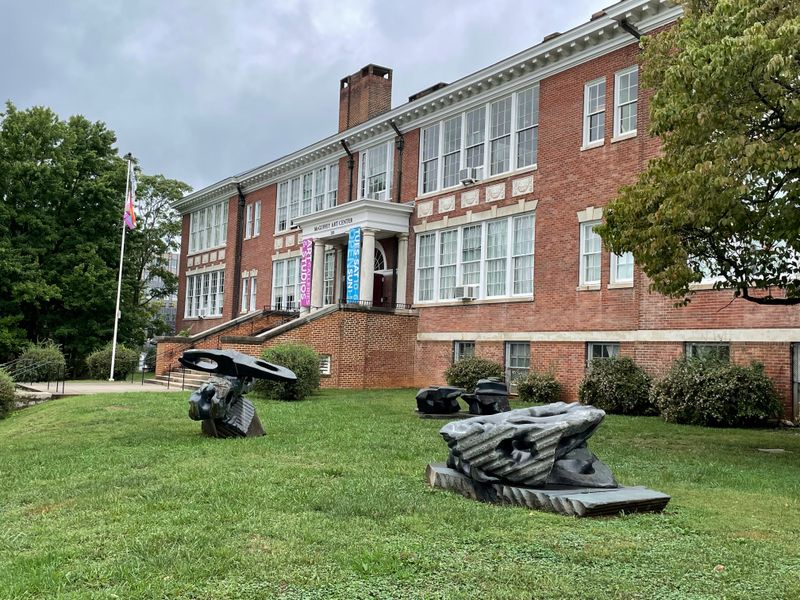 The McGuffey Art Center