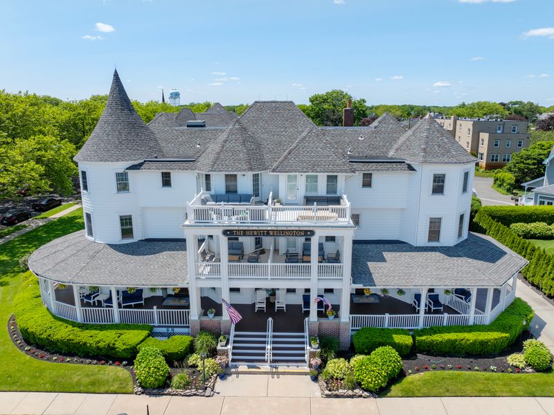 The Hewitt Wellington in Spring Lake