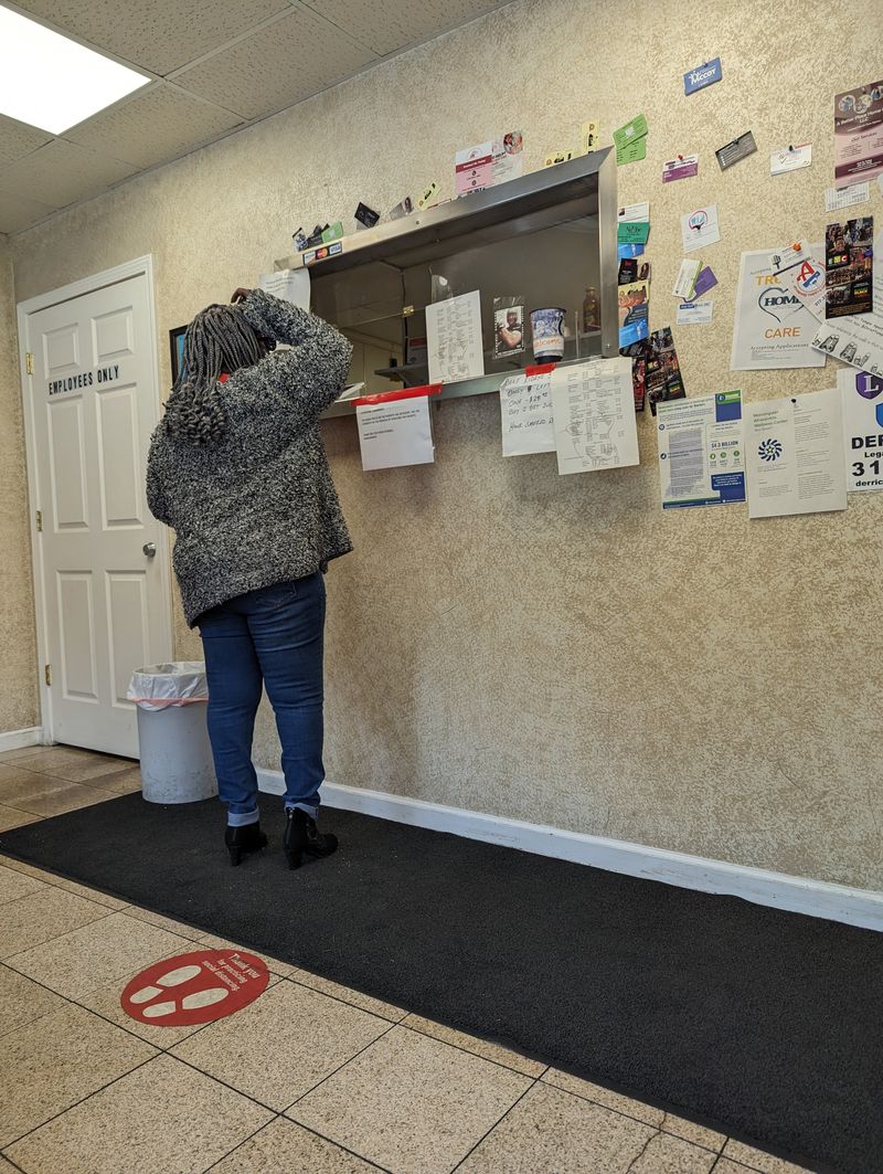 Hank's Warm Welcome and Generous Samples