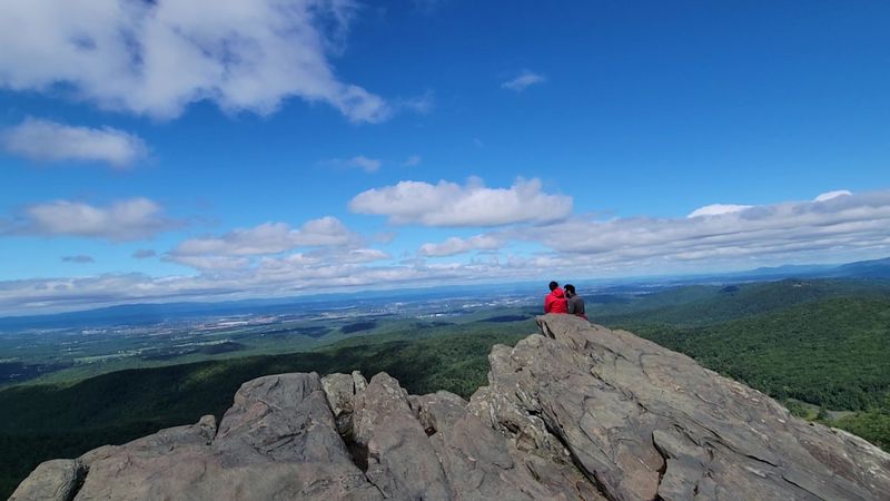 Humpback Rocks
