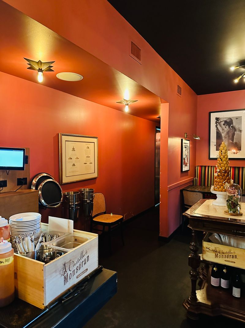 French Onion Soup That Sets The Gold Standard