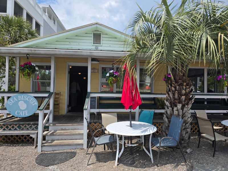 Sea Biscuit Cafe: 21 J C Long Blvd, Isle of Palms, SC 29451