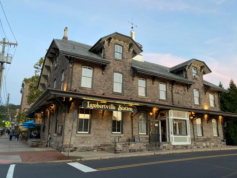 Charming Bed and Breakfasts for Overnight Stays