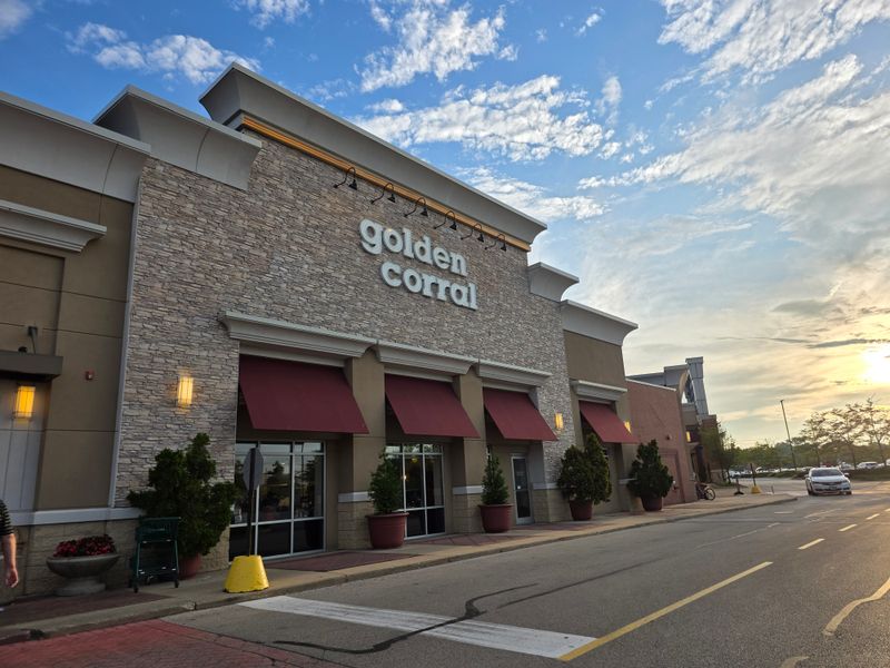 Golden Corral, Various Locations