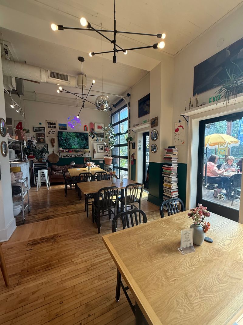 Horseradish Kitchen + Market