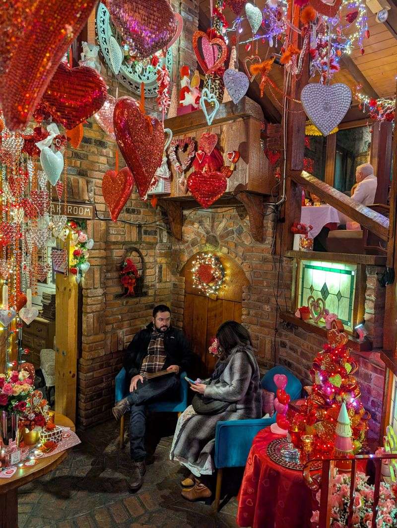 Scarborough Fair: A Maze of Romantic Nooks