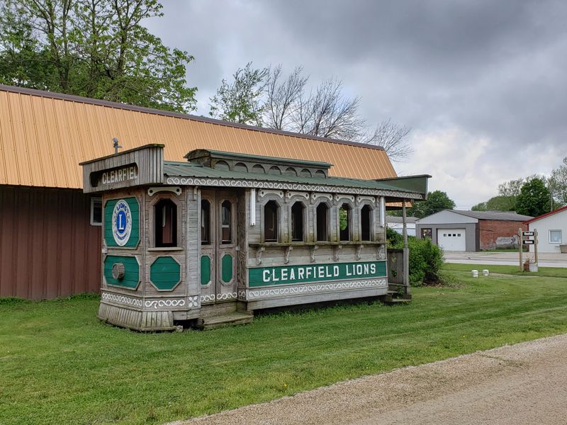 The Families Who Refuse to Leave