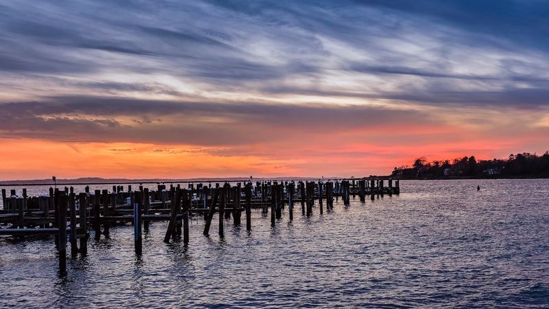 Fishermen And Visitors Leave On Different Schedules