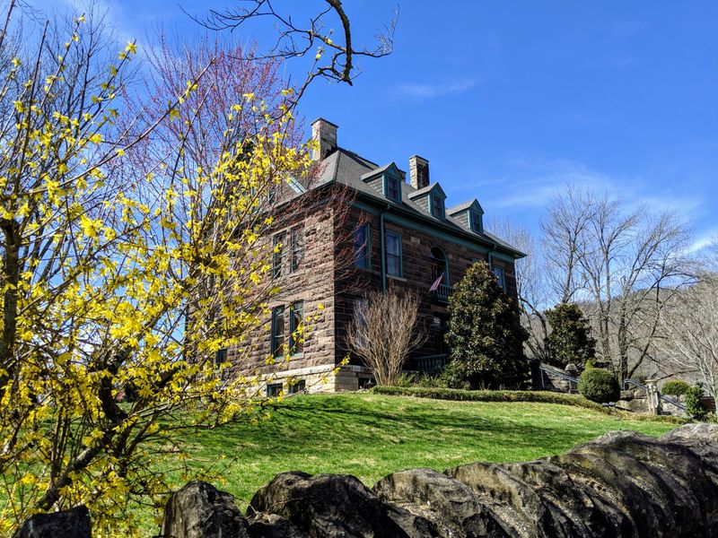 Southwest Virginia Museum Historical State Park