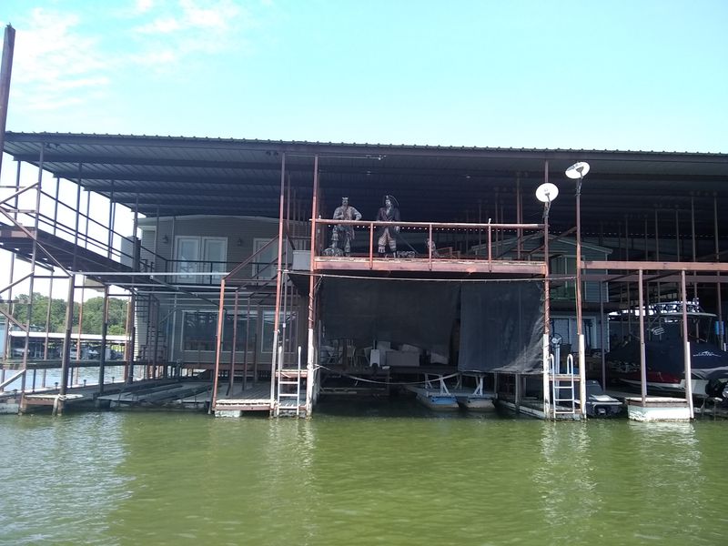 Catfish Bay Marina Grill, Kingston