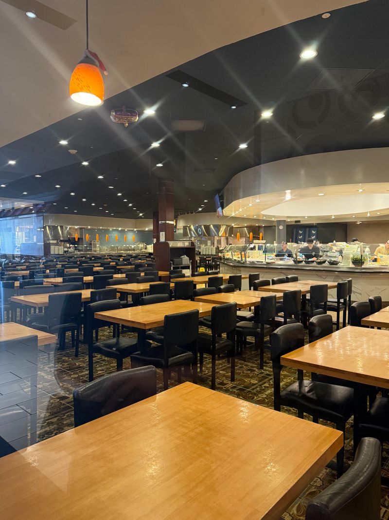 Tomi Sushi & Seafood Buffet