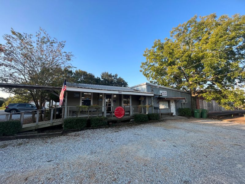 Mary Lou’s Biscuit Bar