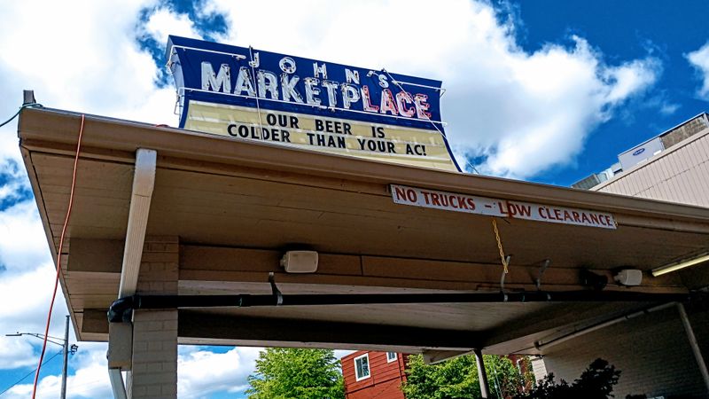 Johns Meatmarket (Portland)