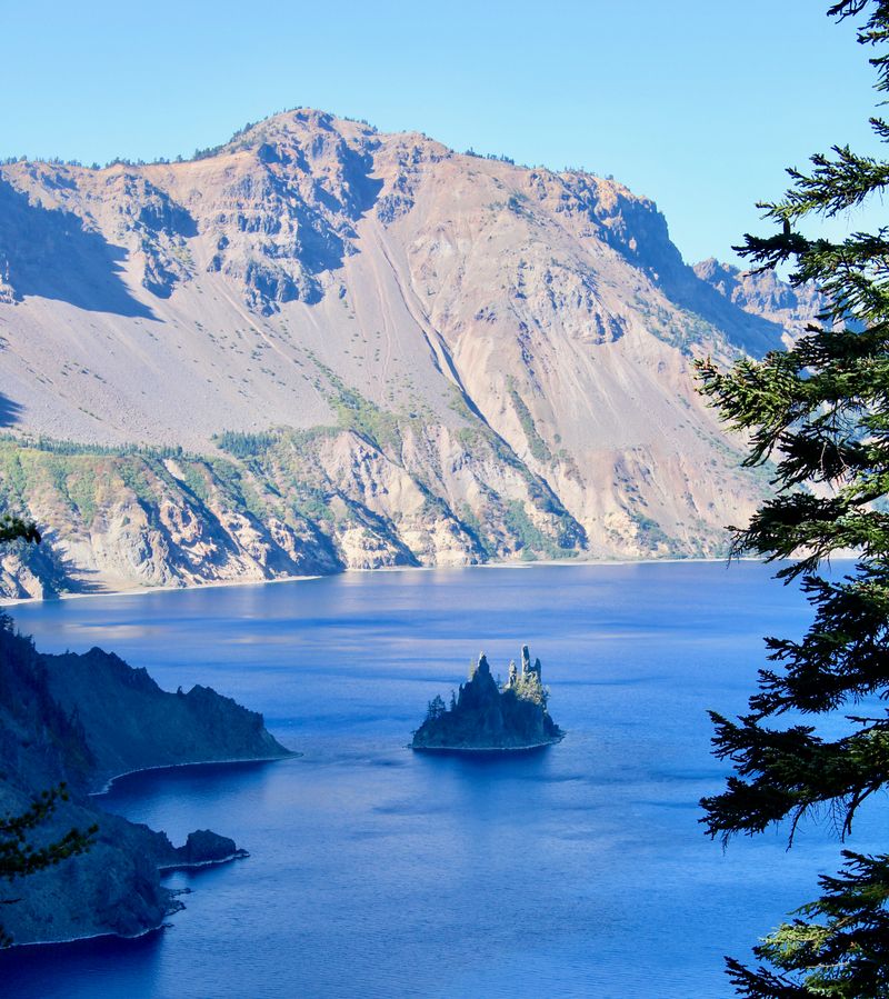 Crater Lake, beyond the first overlook
