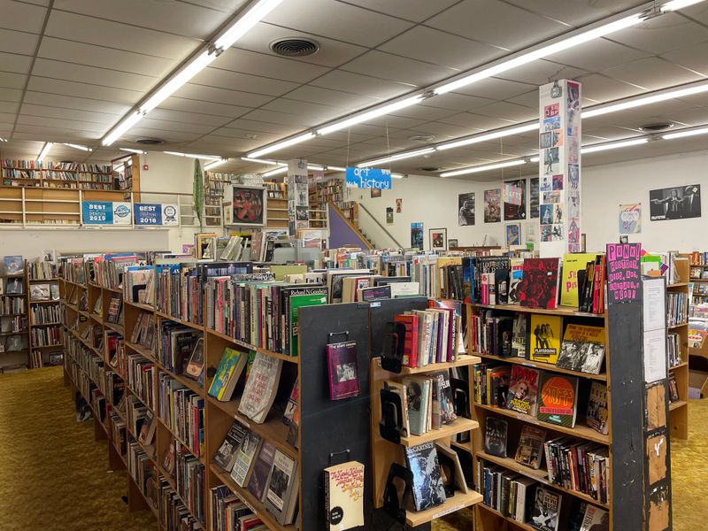 The Book Buyback Program That Keeps Literature Circulating