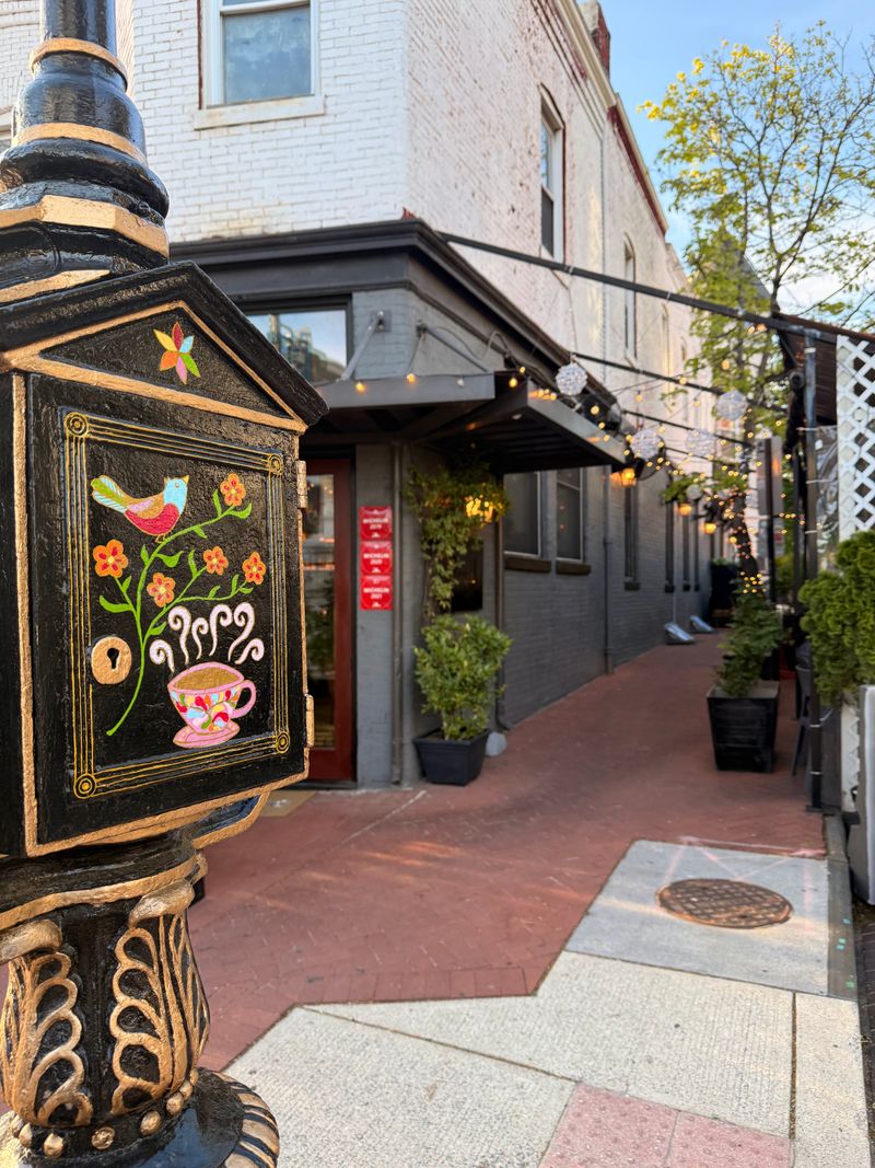 Planning Your Visit To The Royal Cafe