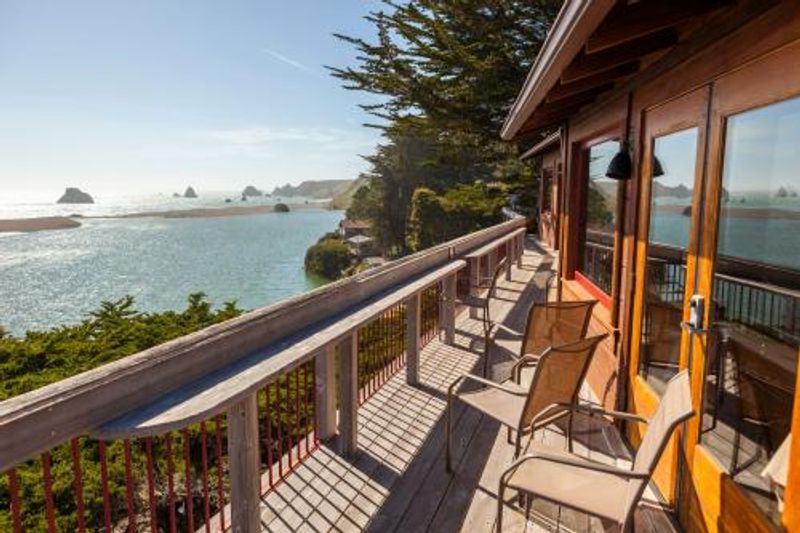 River’s End Restaurant & Inn