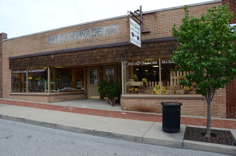 Downtown Mooresville Features Charming Local Shops and Eateries