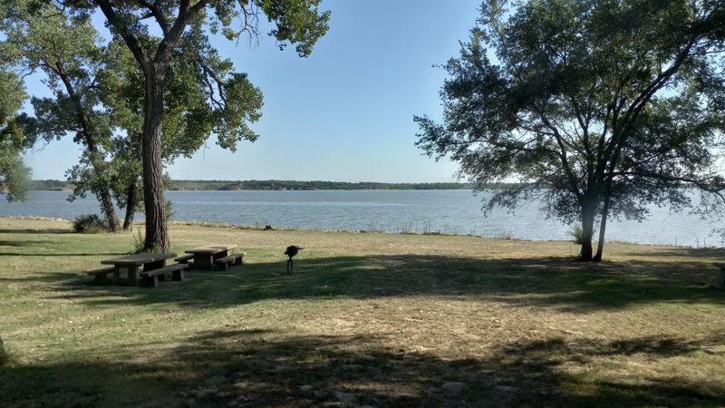 Cabins Offer Comfortable Stays with Modern Amenities