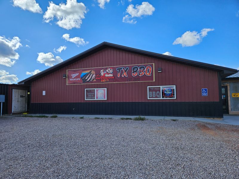 J.R.'s Rhodehouse BBQ Pit