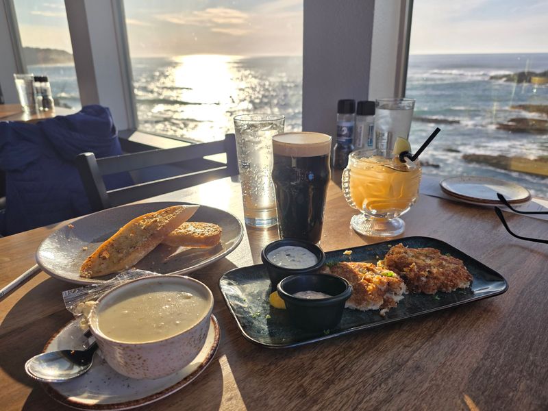 Tidal Raves (Depoe Bay)