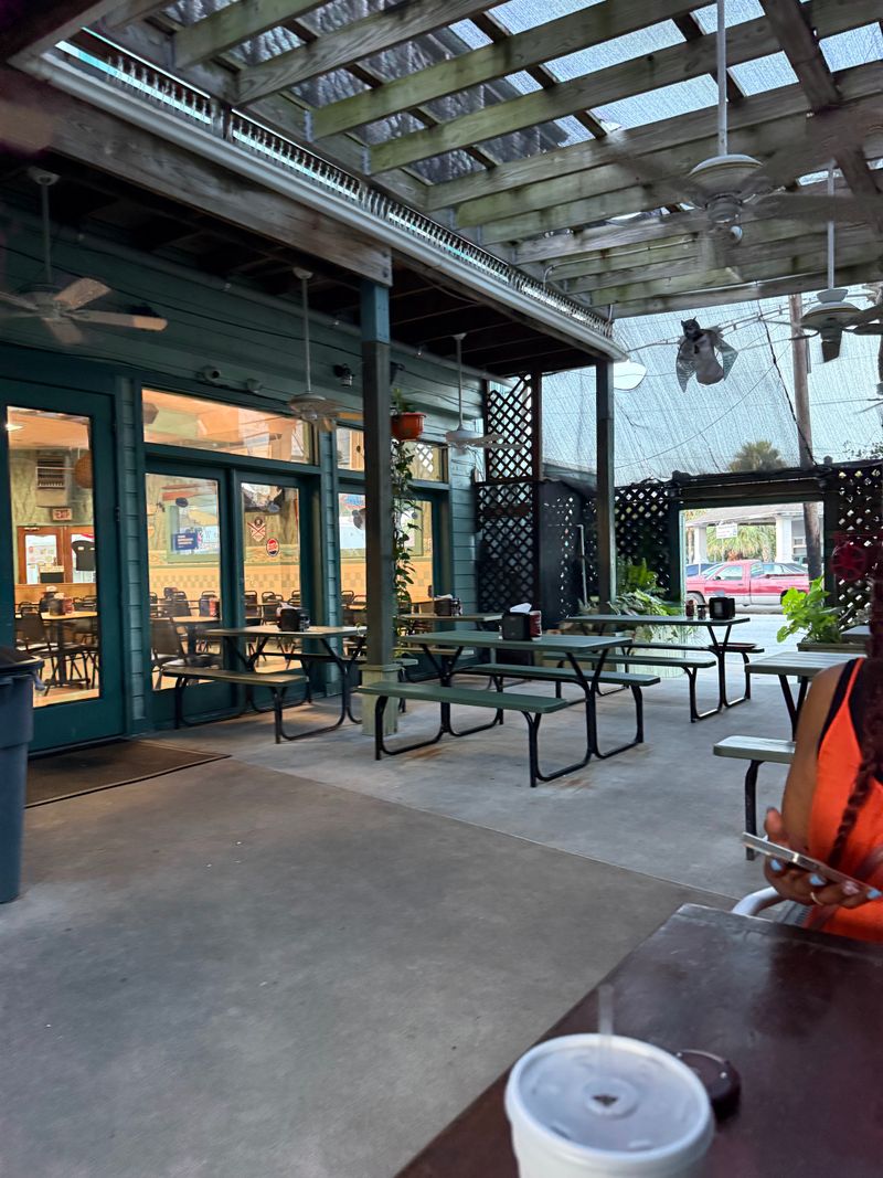 Shrimp 'N Stuff, Texas