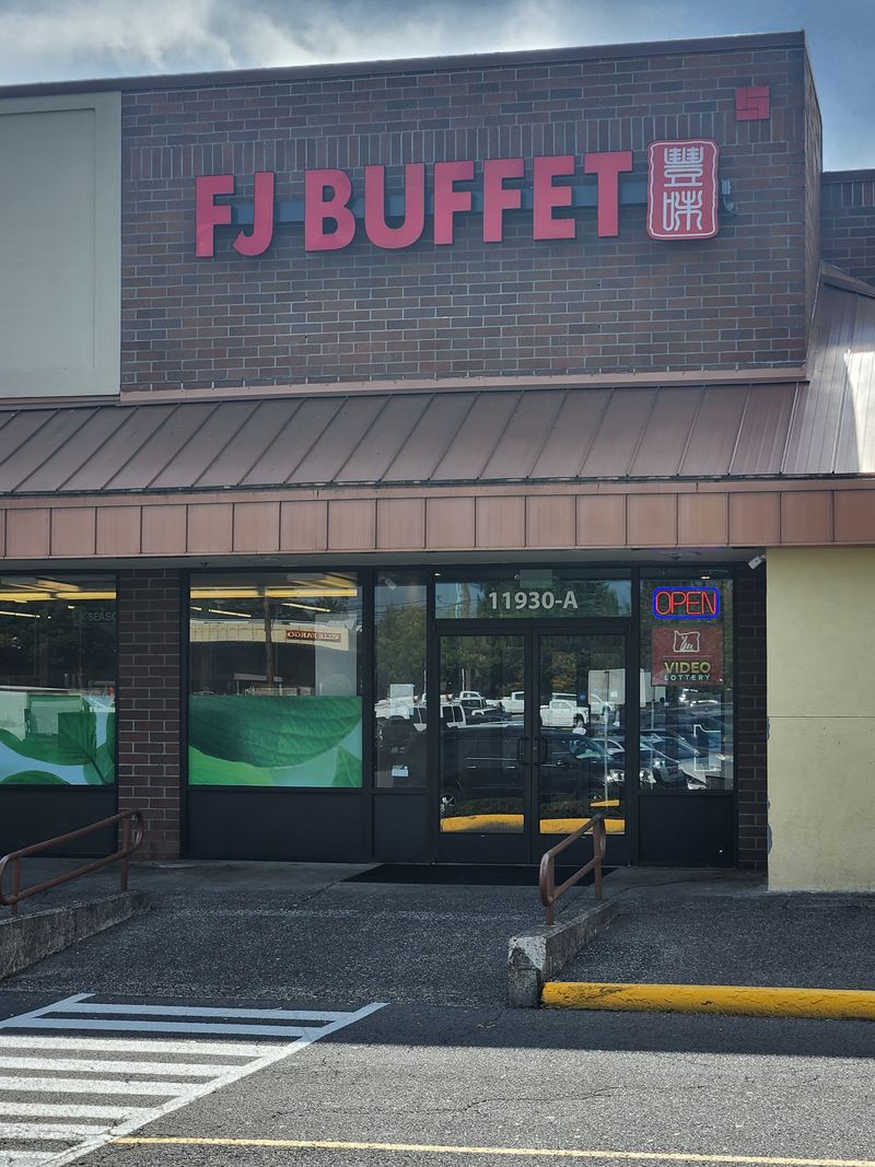 FJ Buffet, Portland