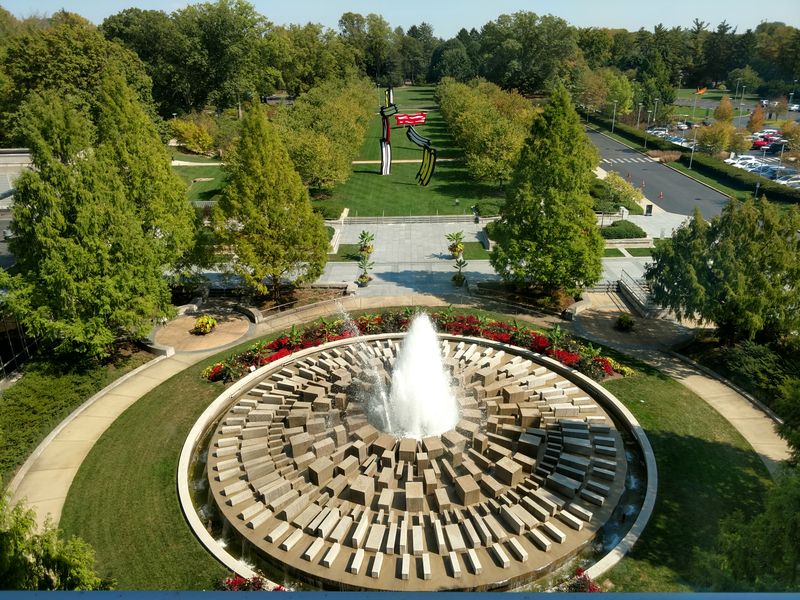 Seasonal Blooms Create Year-Round Color Explosions