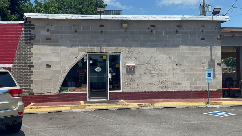 A Humble Exterior That Hides Culinary Treasures