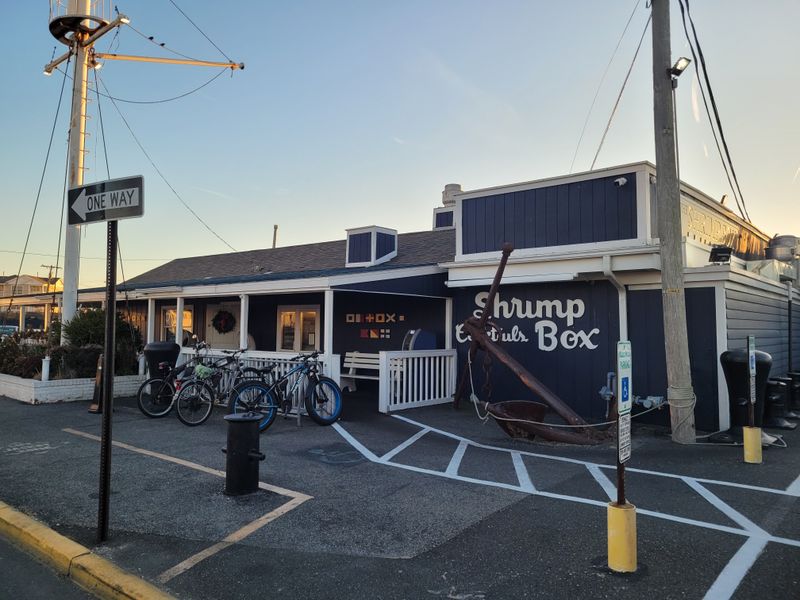 A Prime Waterfront Location That Steals the Show