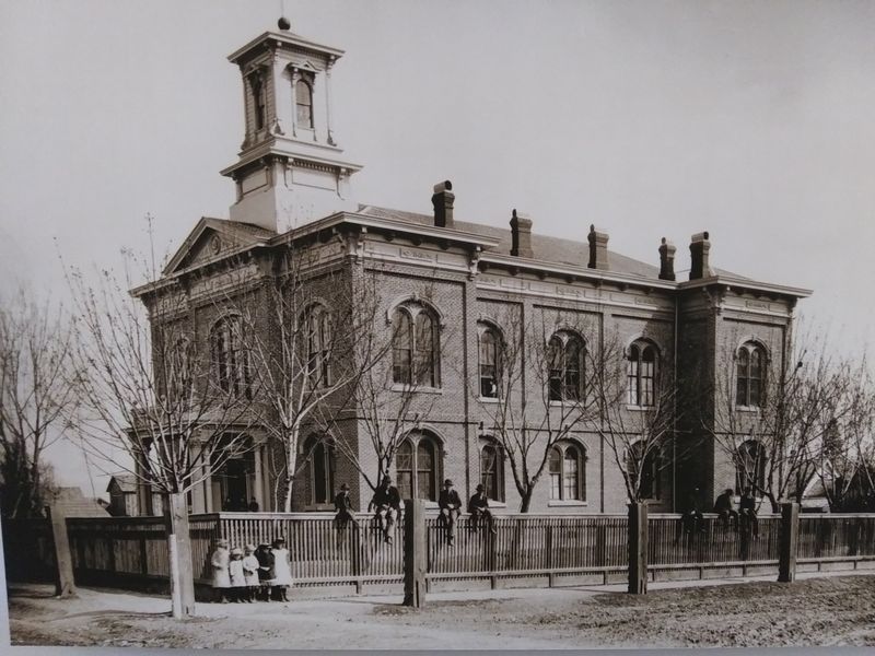 A Town Born During Oregon’s Gold Rush