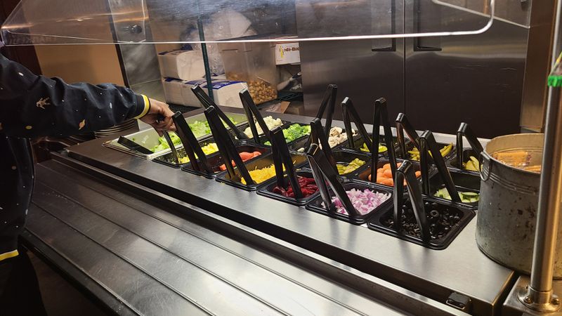 A Salad Bar That Became a Legend