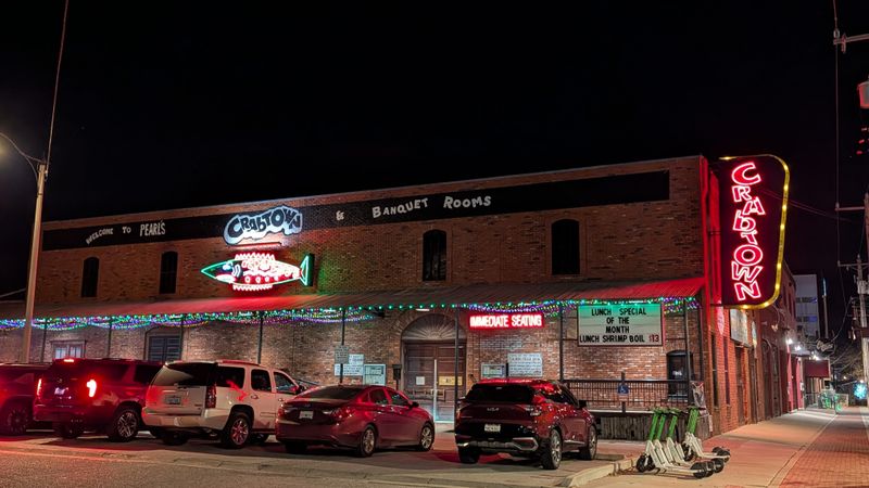 A Warehouse Turned Seafood Haven