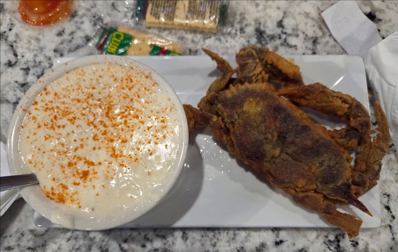 The Star Attraction: That Famous Creamy Crab Dip