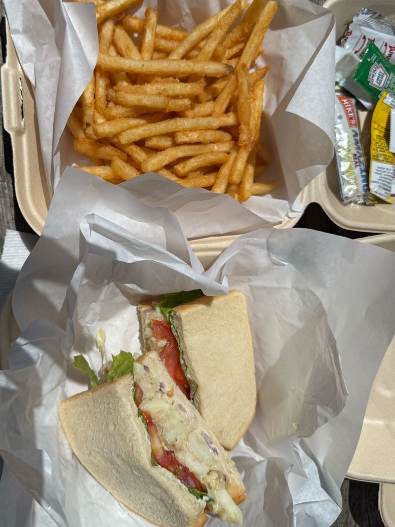 The Crab Sandwich That Breaks The Internet