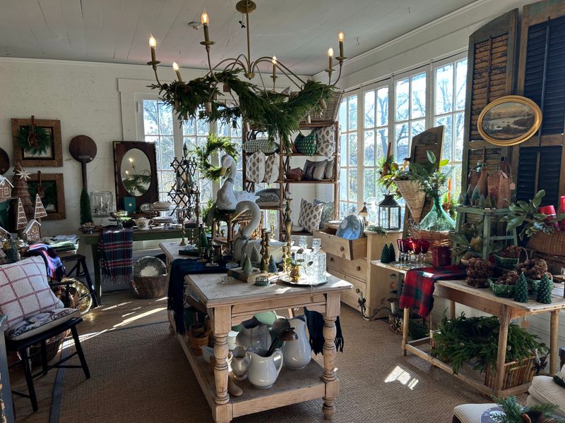 Creative Displays That Spark Instant Inspiration