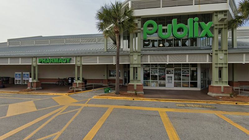 Learn to Recognize Authentic Sweetgrass Baskets