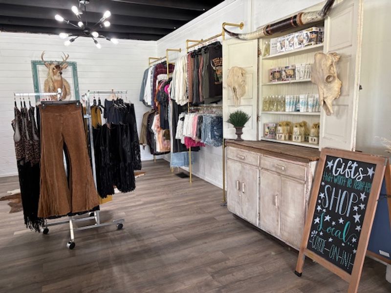 Grove and Vinita at Grand Lake