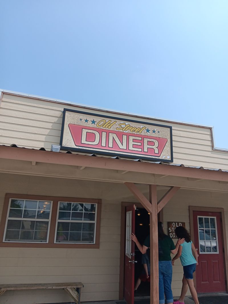 Why This Diner Represents the Best of Small-Town Oklahoma