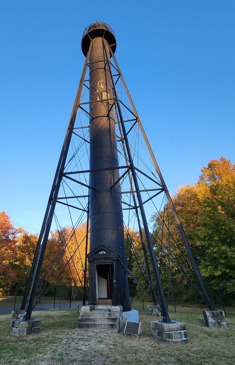 Finn's Point Rear Range Light