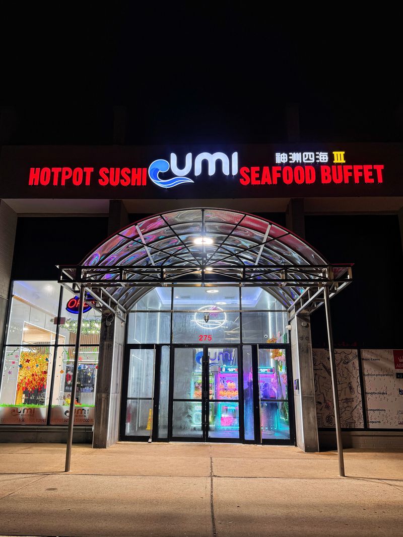 Umi Seafood and Sushi Buffet in East Brunswick